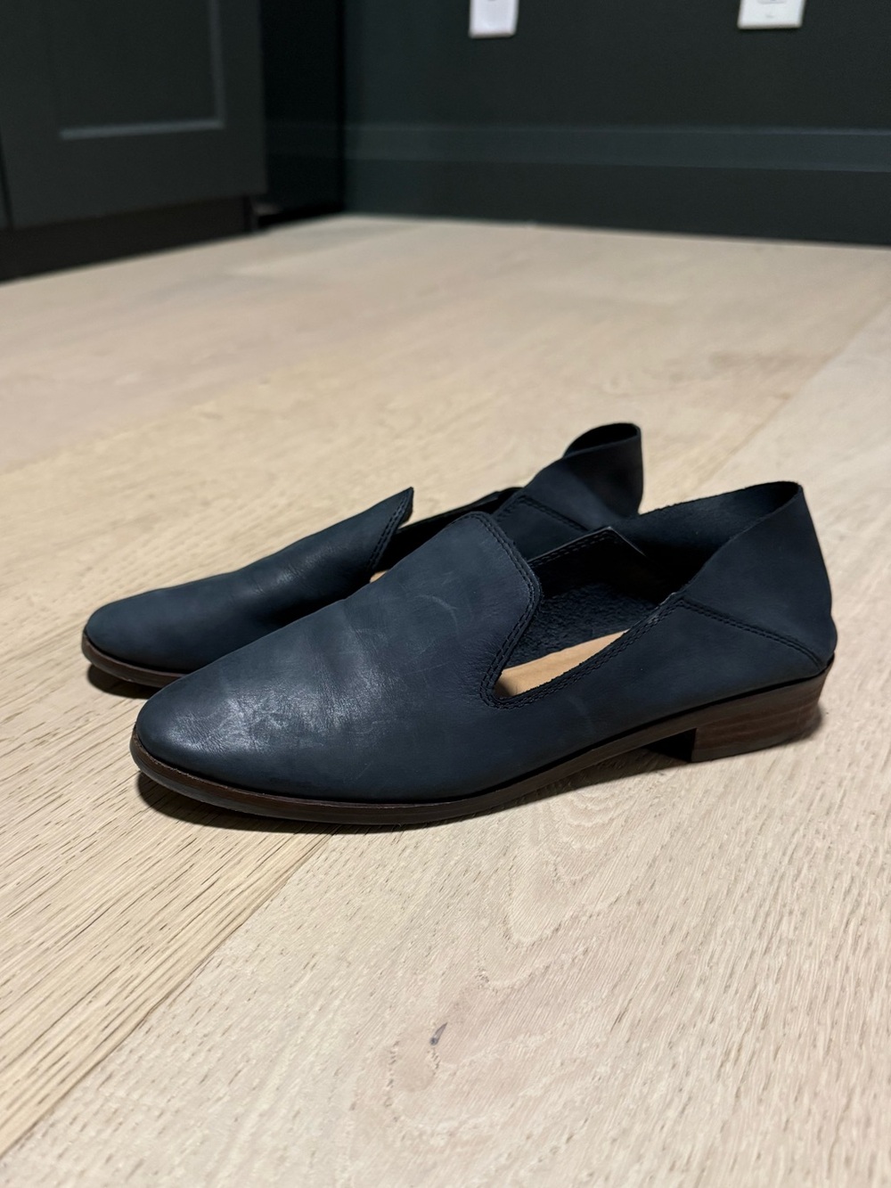 Women's Lucky Brand Navy Leather Slip-On Loafers